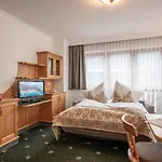 Aparthotel Ederfeld Mayrhofen