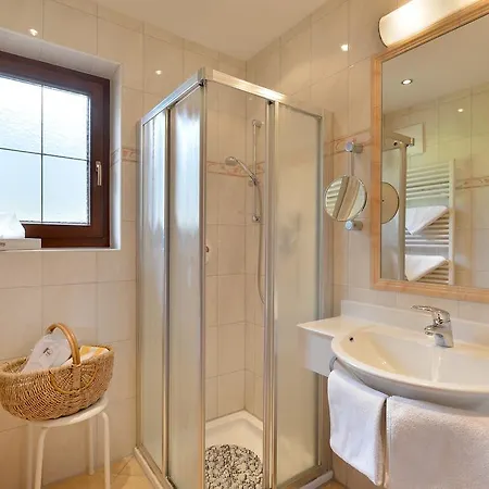 Apartmanhotel Ederfeld 4*