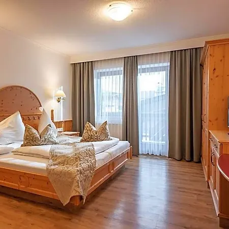 Ederfeld 4*