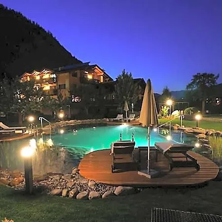 Ederfeld 4*