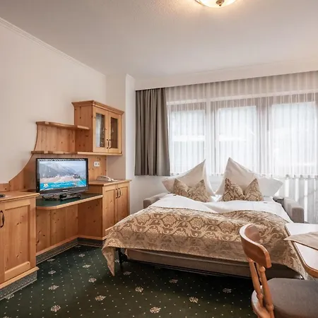Ξενοδοχείο με διαμερίσματα Ederfeld Mayrhofen