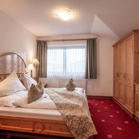 Ederfeld 4*