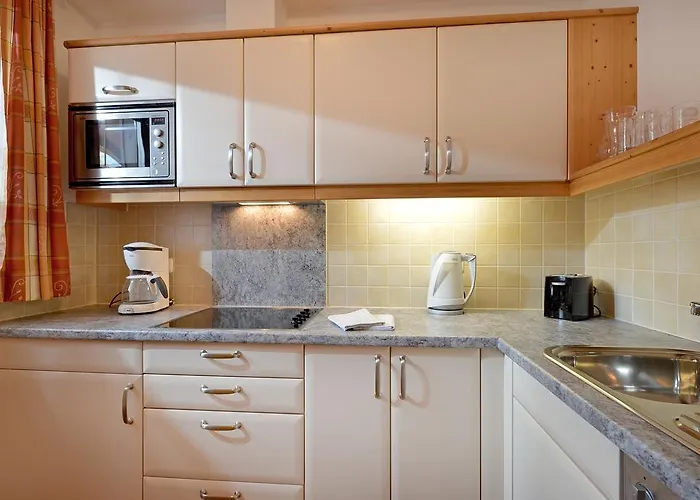 أبارتهوتل اديرفيلد