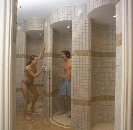 أبارتهوتل اديرفيلد شقة فندقية