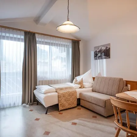 Ederfeld Lägenhetshotell 4*